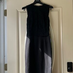 Elegant Dolce & Gabbana Black Sleeveless Dress